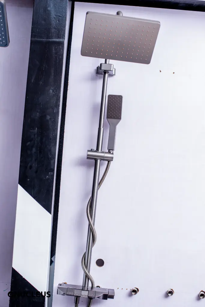 Colonne de douche moderne - 4109B